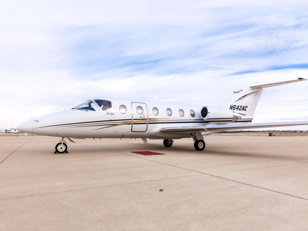 Beechjet 400 – Dynasty Aero